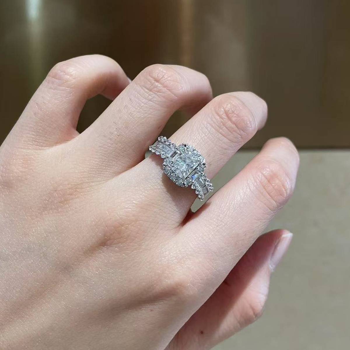 Emerald Cut Women's Ring S925 Silver Plated Platinum Customized Selection Main Stone Moissanite Diamond 1.0ct/Secondary Stone High Carbon Diamond